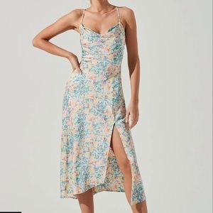 ASTR the Label XS Gaia Floral Midi Dress